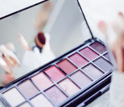 محصولات آرایشی